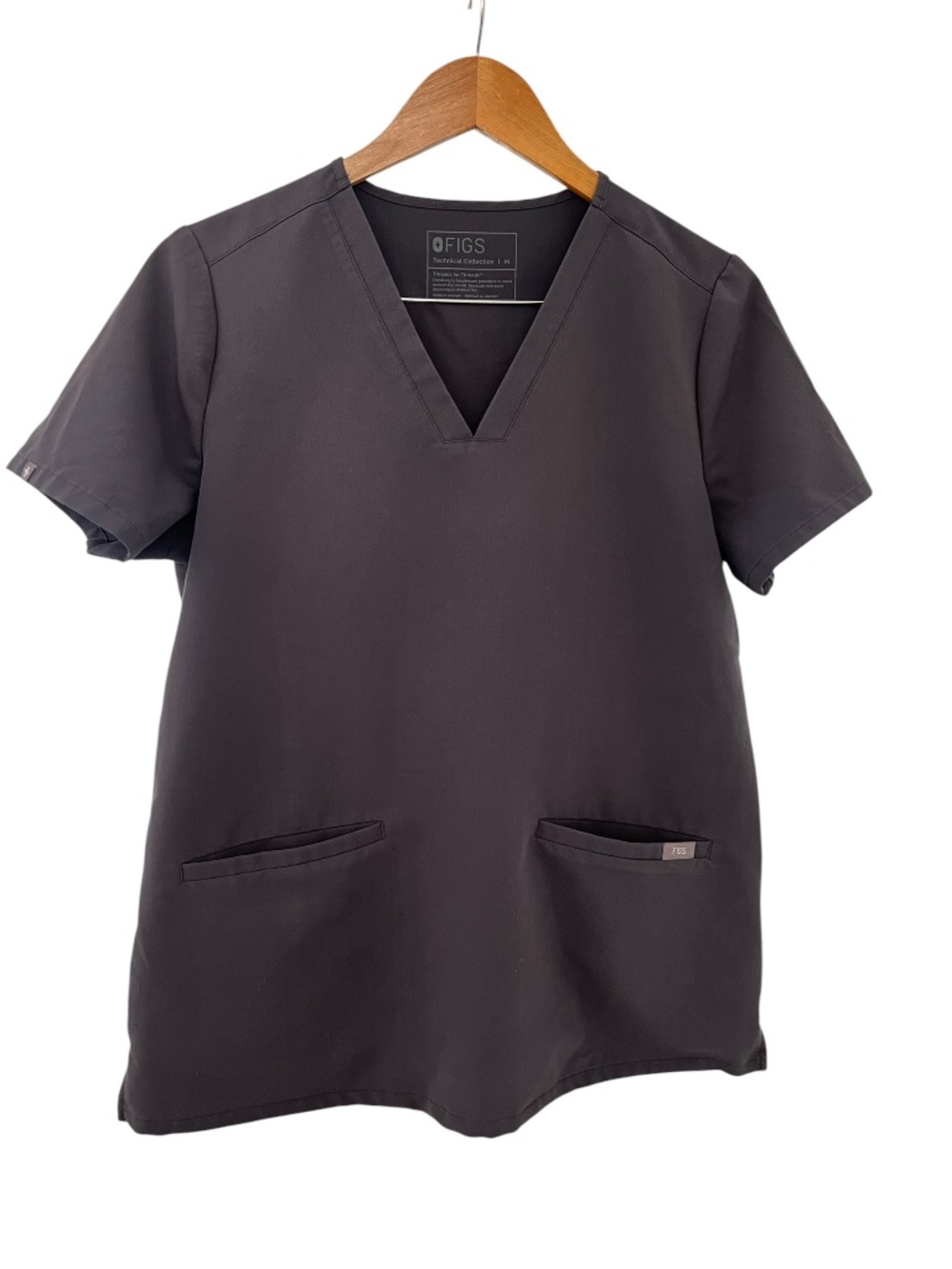 FIGS Technical Collection Charcoal Gray Scrub Top (M) — Professional